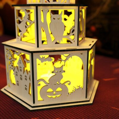 Gruseliger Halloween-Kerzenhalter – Laser Cut Katze Hexe