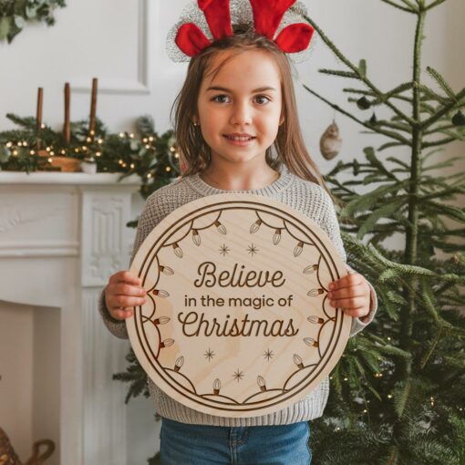 Christmas Round Sign Engraving, Believe in the Magic