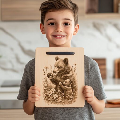 Wurstbrett Gravurdatei, Bärenjunges Blumen Design, Rustikale Küchendeko – Bild 3