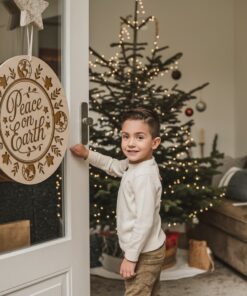 Christmas Round Sign Engraving, Peace On Earth |